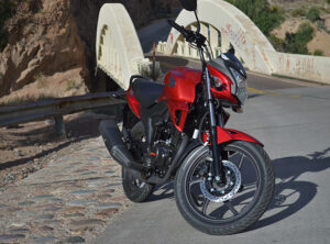 Honda-Invicta-test-15