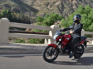 Honda-Invicta-test-16