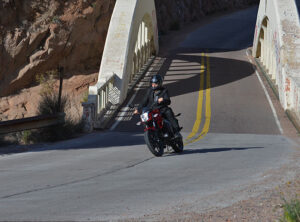 Honda-Invicta-test-3