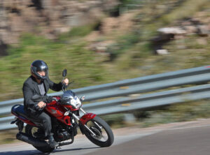 Honda-Invicta-test-5