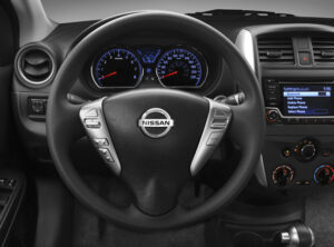 Nissanversa3