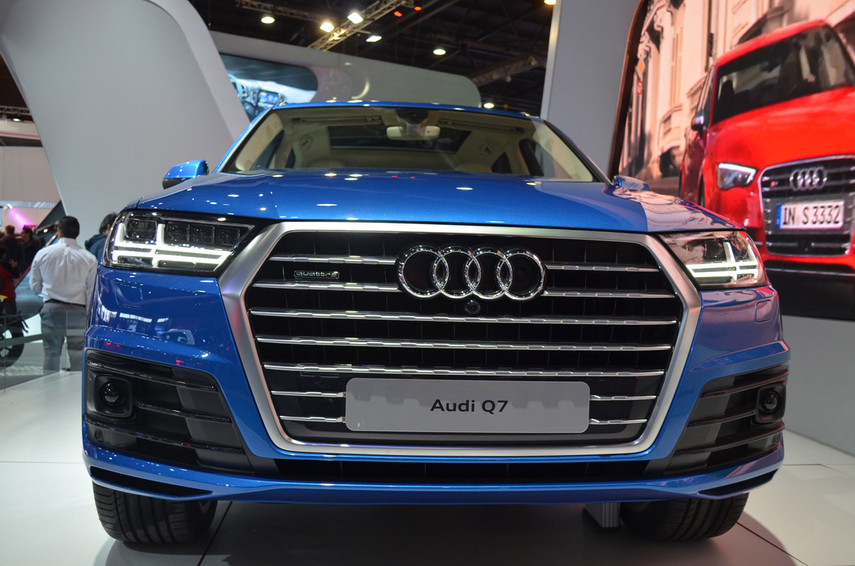 Audi-Q7-editada-salon-2
