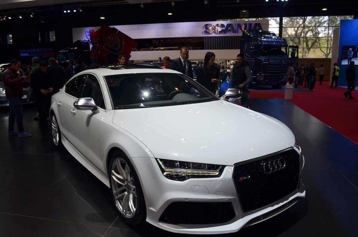 Audi-RS7-frente