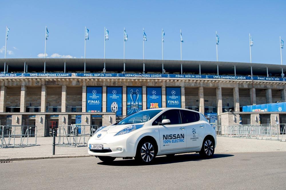 Nisan-leaf5