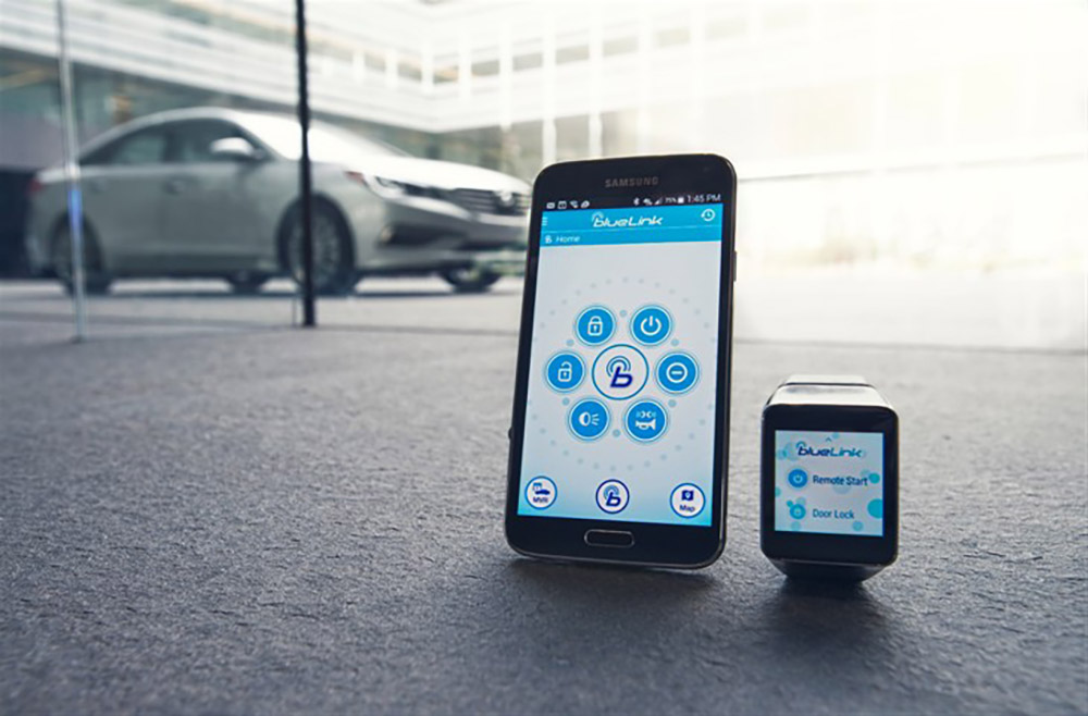 hyundai Blue Link Smartwatch