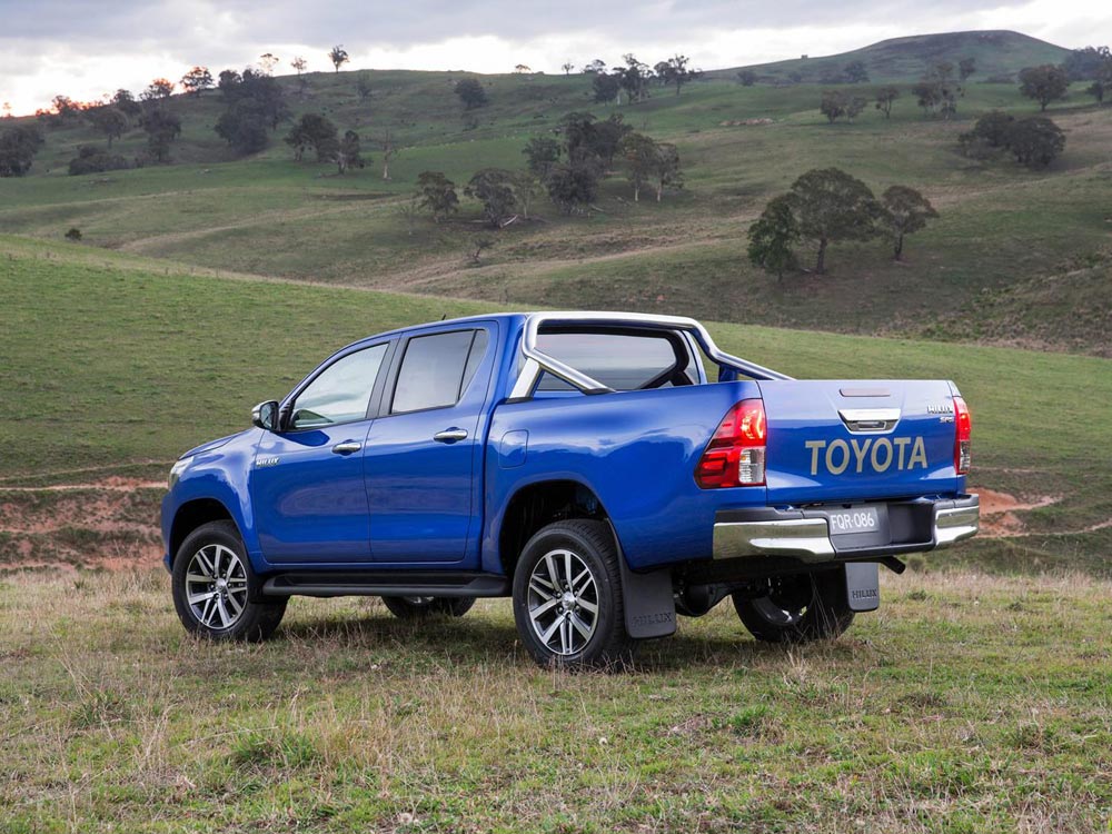 toyota-hilux2016