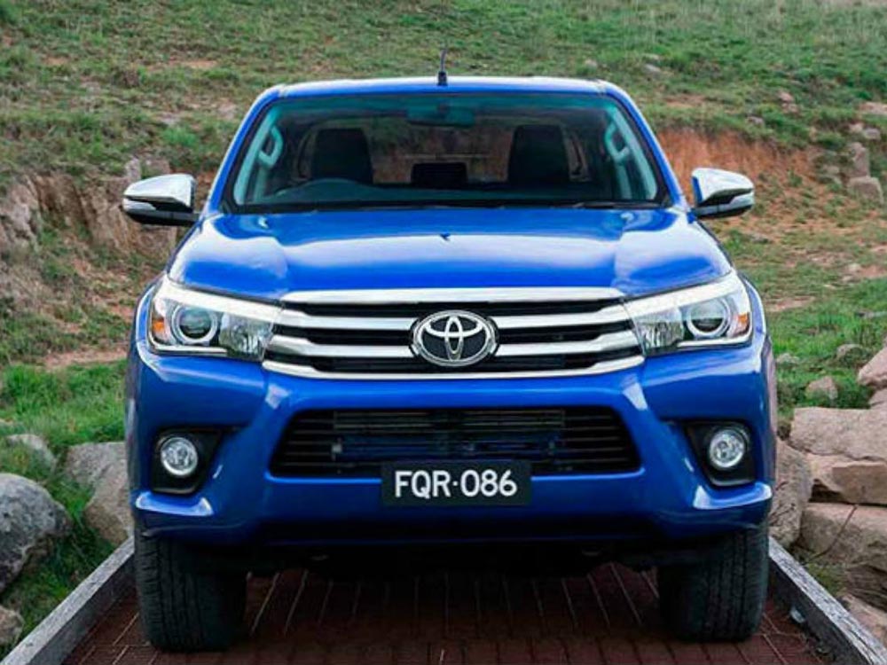 toyota-hilux2016