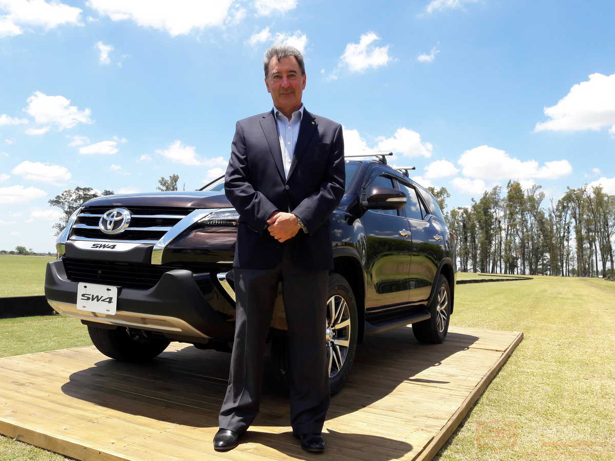 toyota sw4 2016 (10)