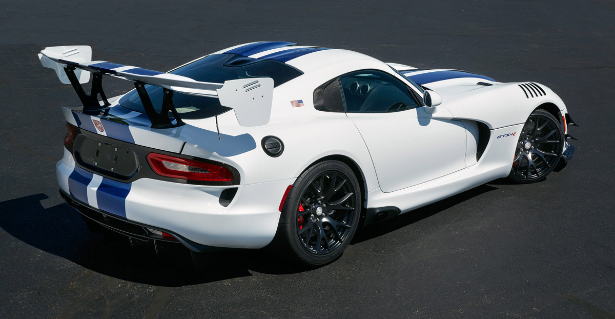 Dodge-Viper-GTS-R