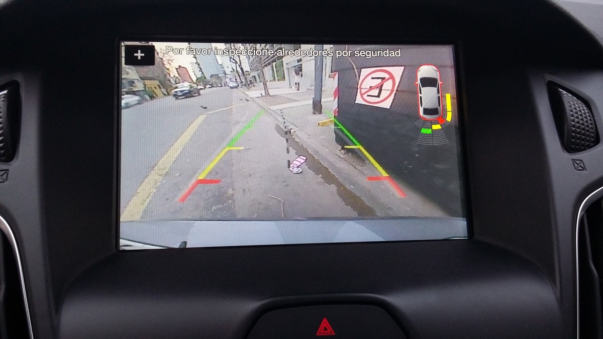 ford-focus-imagen-camara