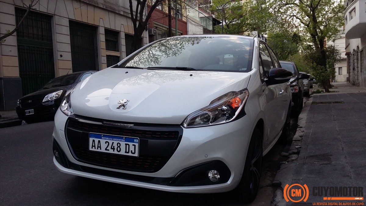 peugeot-208-gt