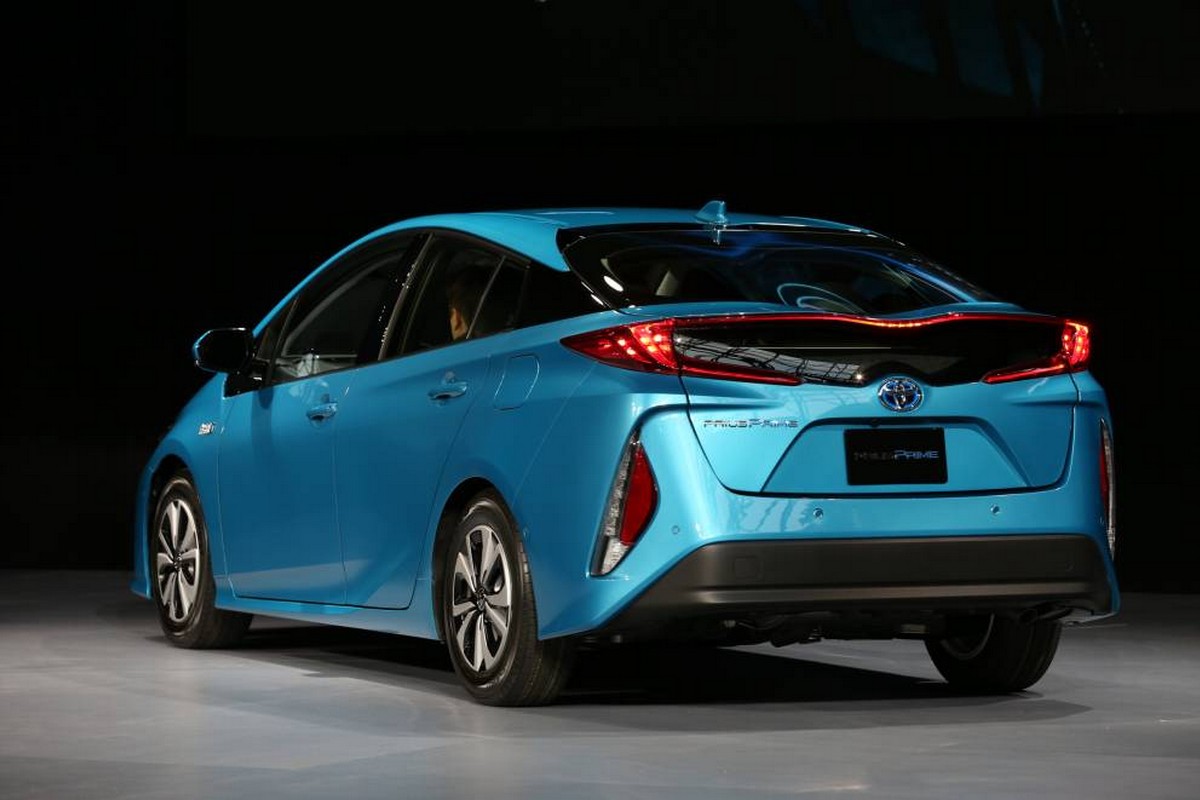 prius 2017 3