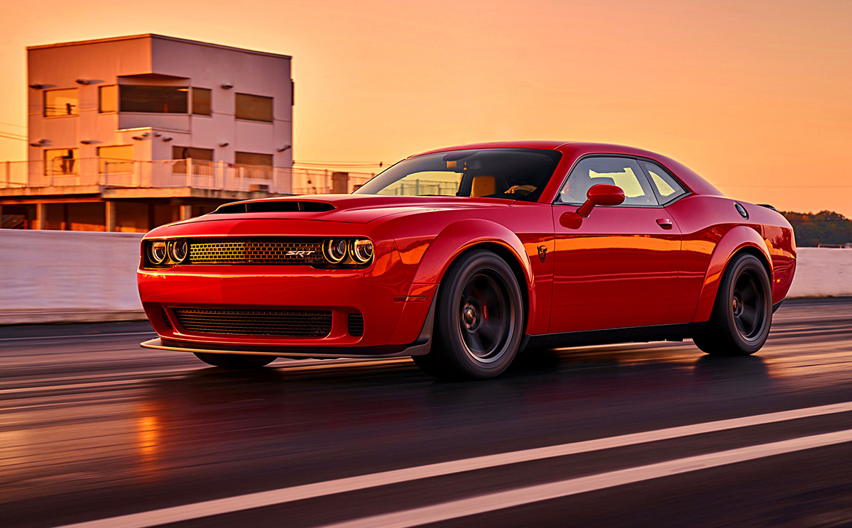 Dodge Challenger SRT Demon pose