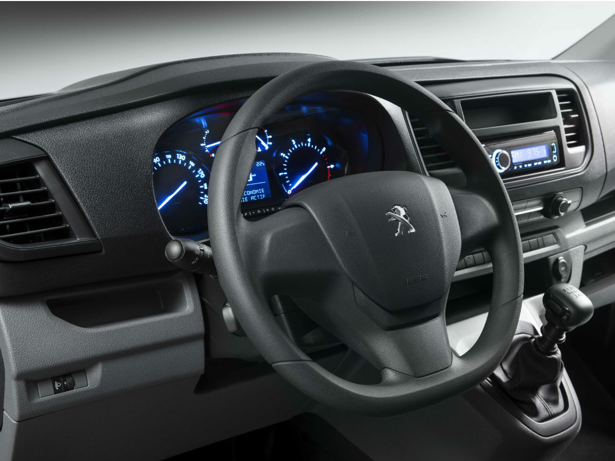 Peugeot expert 6