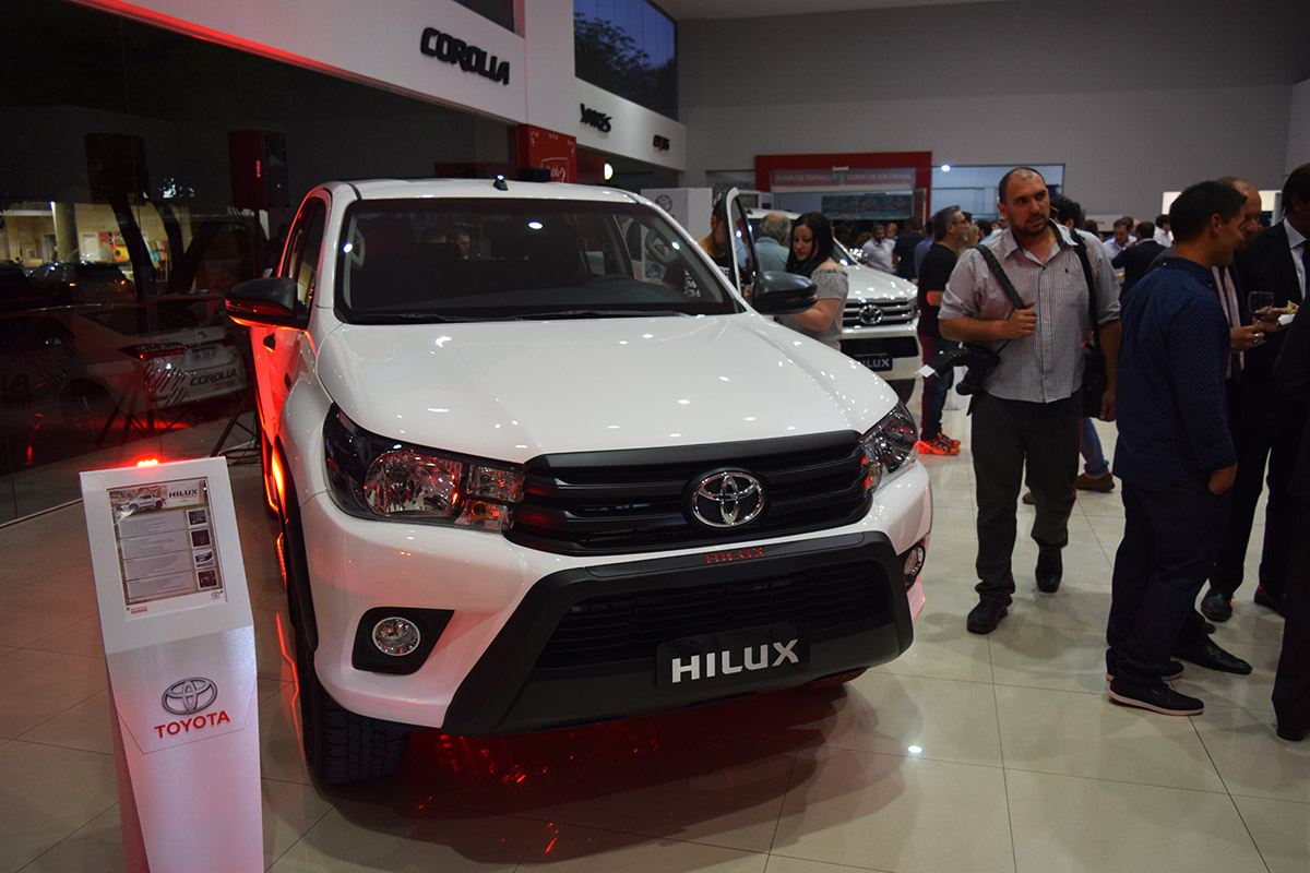 Toyota Limited Yacopini