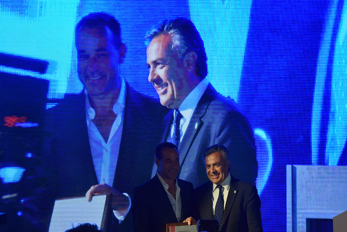 Yacopini Mirai Apertura