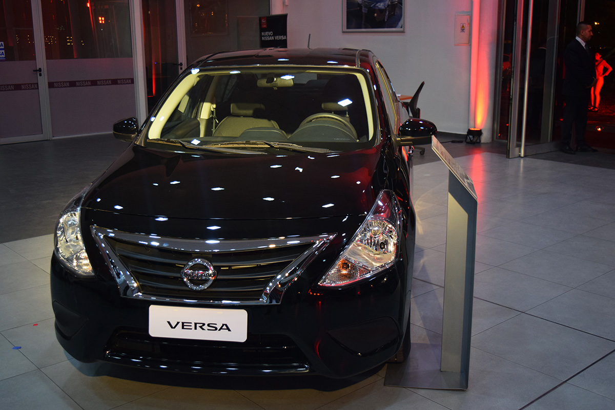 Yacopini Mirai Apertura