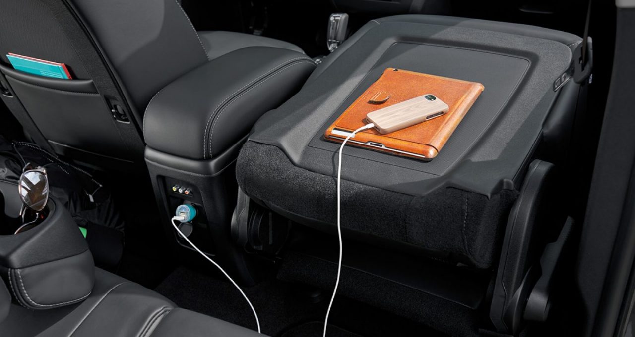 2017-dodge-journey-gallery-interior-15.jpg.image.1440