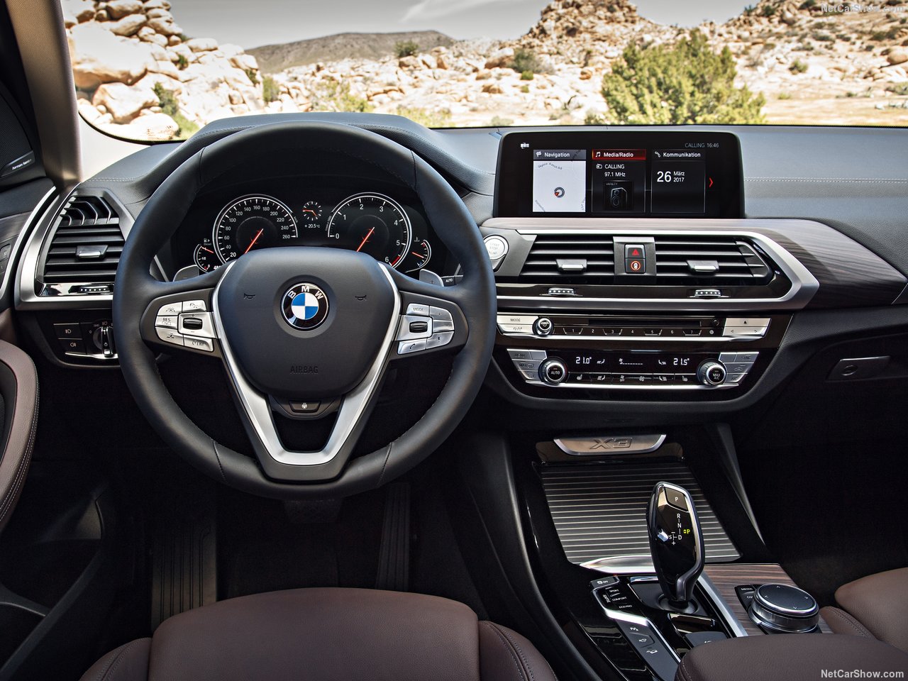BMW-X3-2018- interior