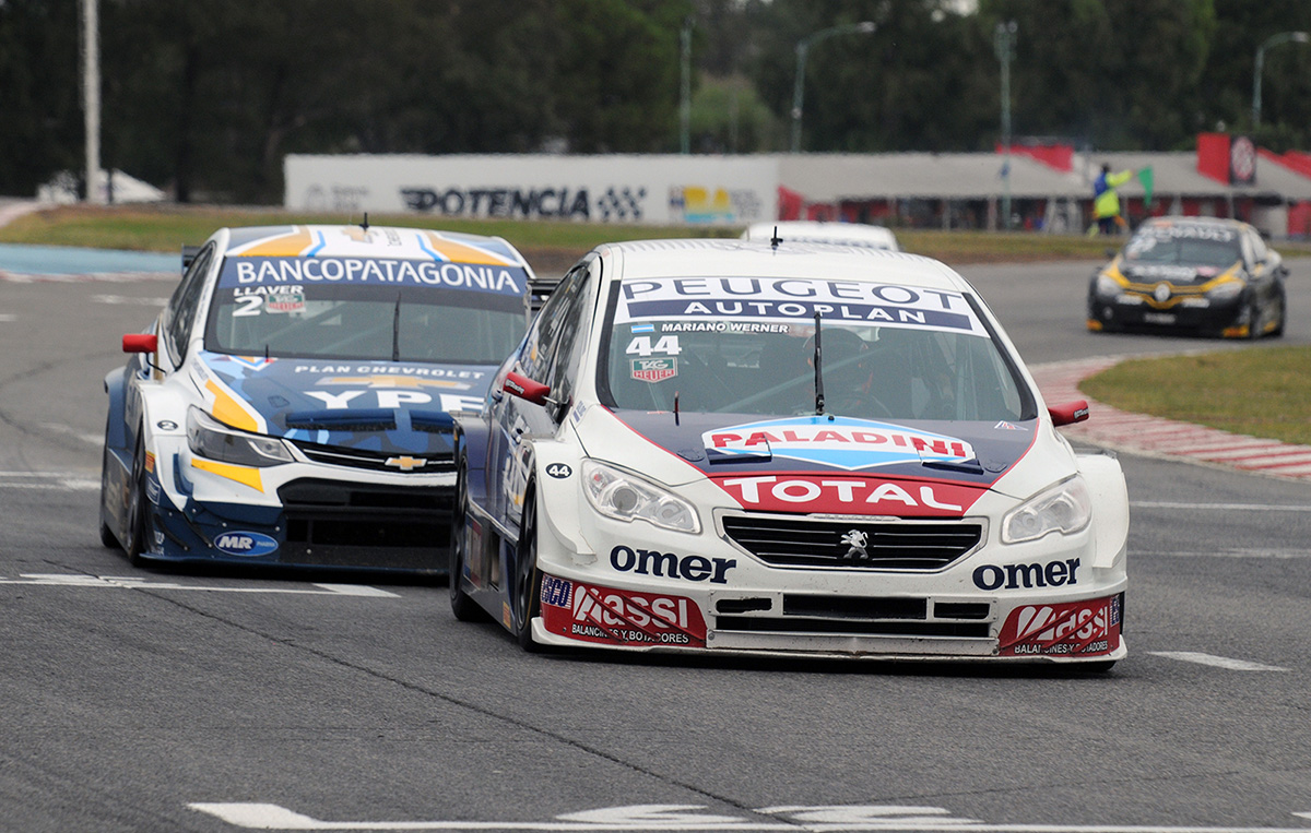 Team Peugeot Total STC2000