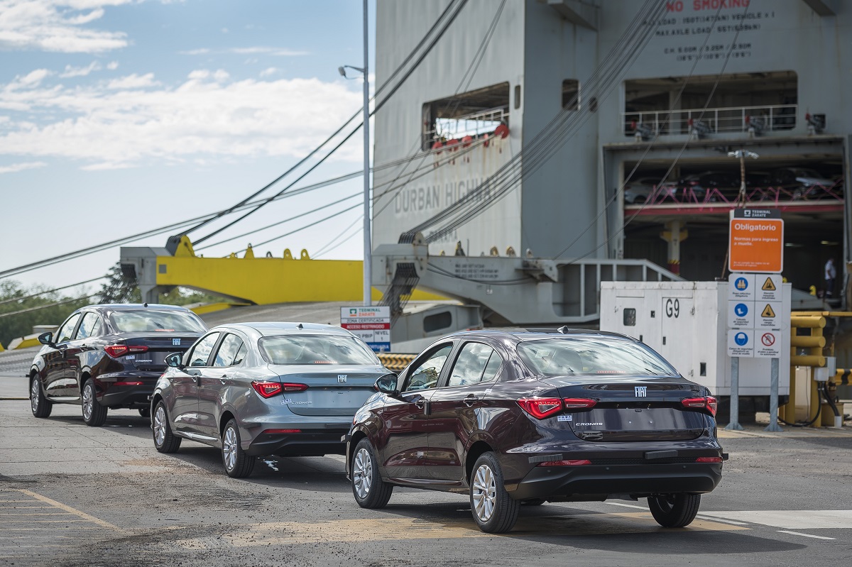 Fiat Cronos Embarque