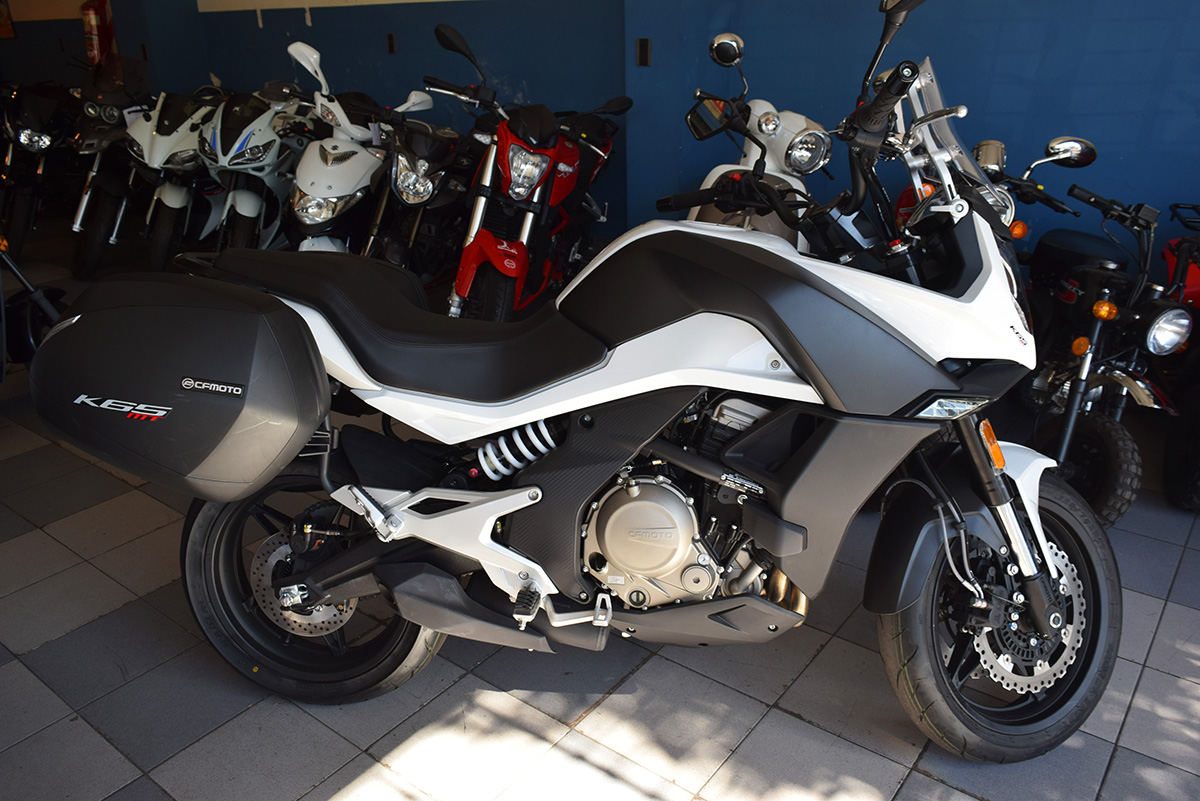 CFMoto 650MT