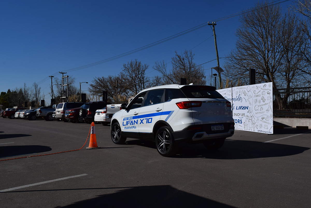 Presentación Lifan X70 Limotors