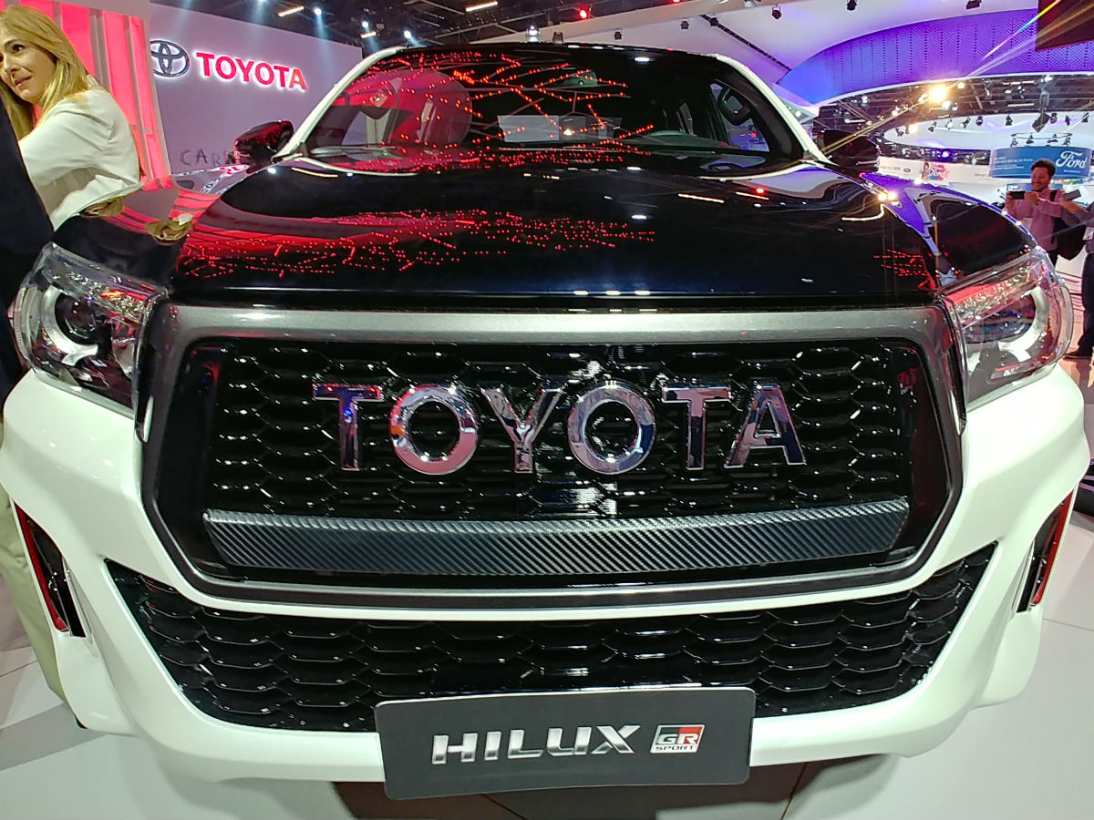 Toyota Hilux GR 3