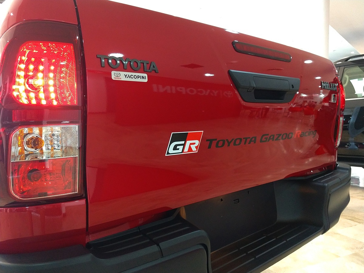 Toyota Hilux GR