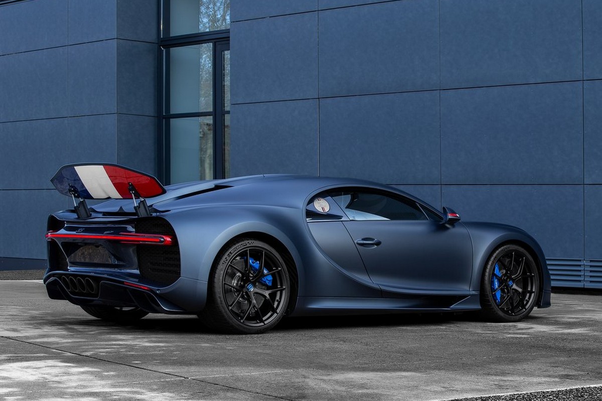 Bugatti-Chiron_Sport_110_ans_Bugatti-2019-1024-03