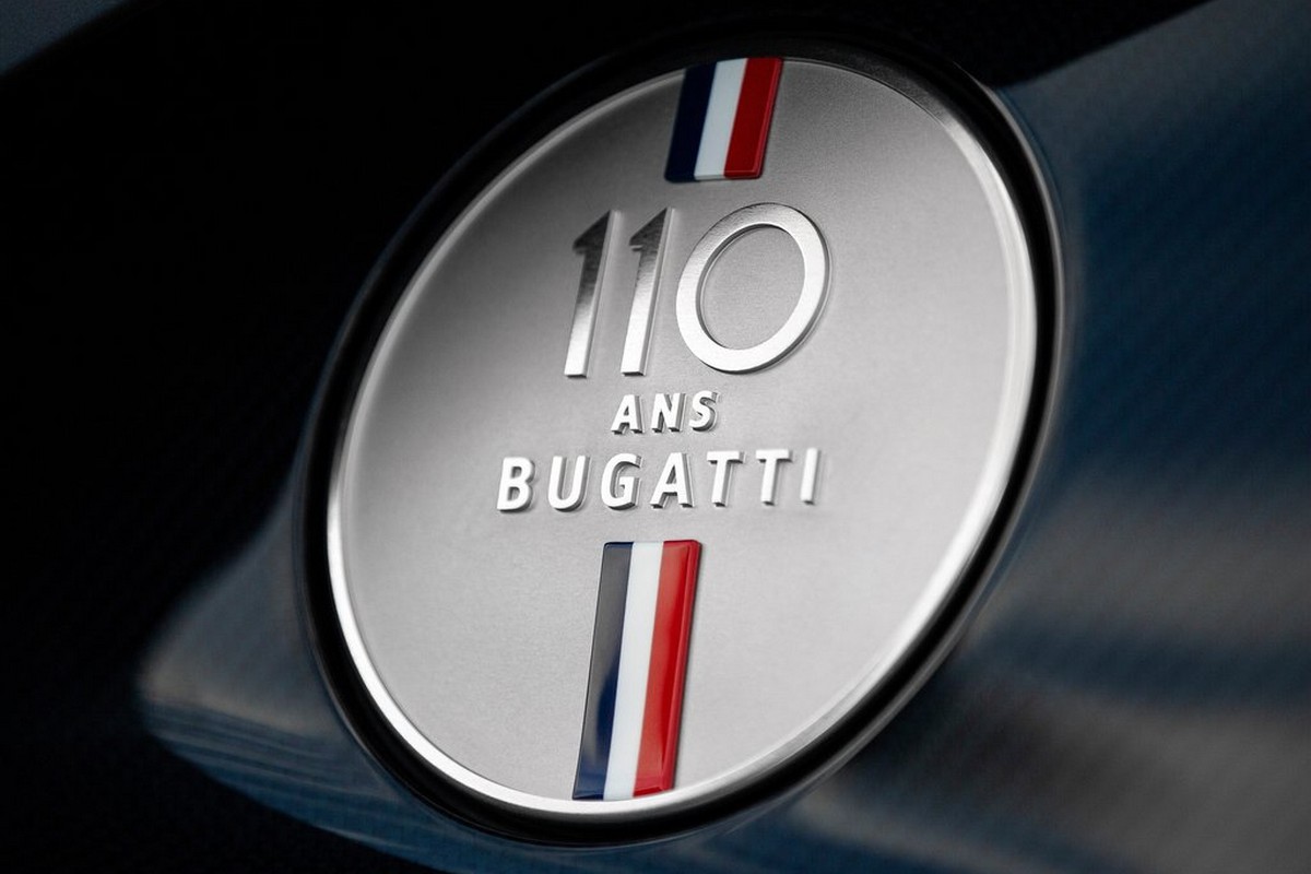 Bugatti-Chiron_Sport_110_ans_Bugatti-2019-1024-0b