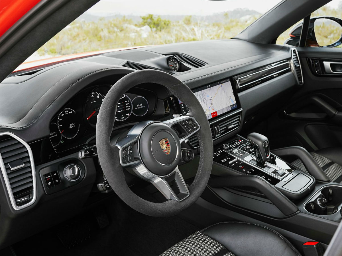 Porsche cayenne coupe 6