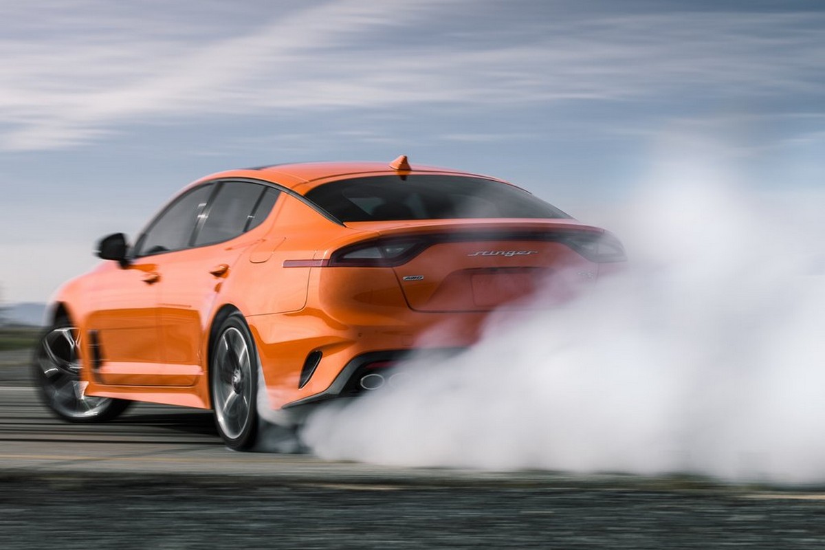 Kia-Stinger_GTS-2020-1024-05