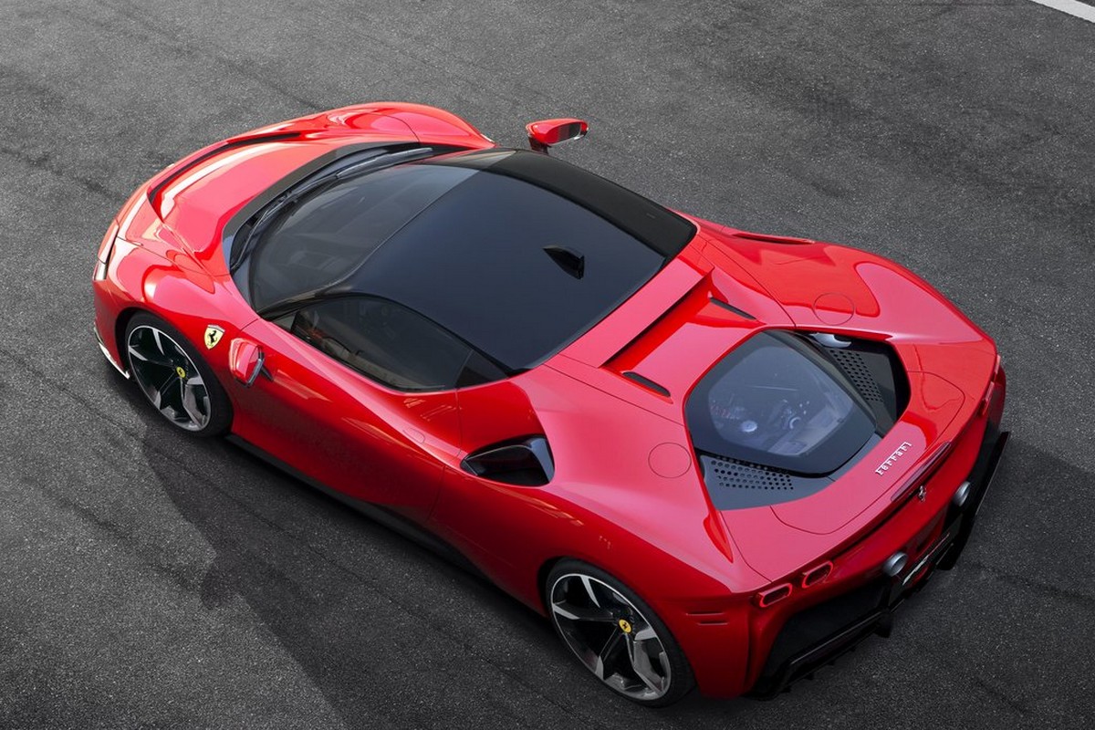 Ferrari-SF90_Stradale-2020-1024-03