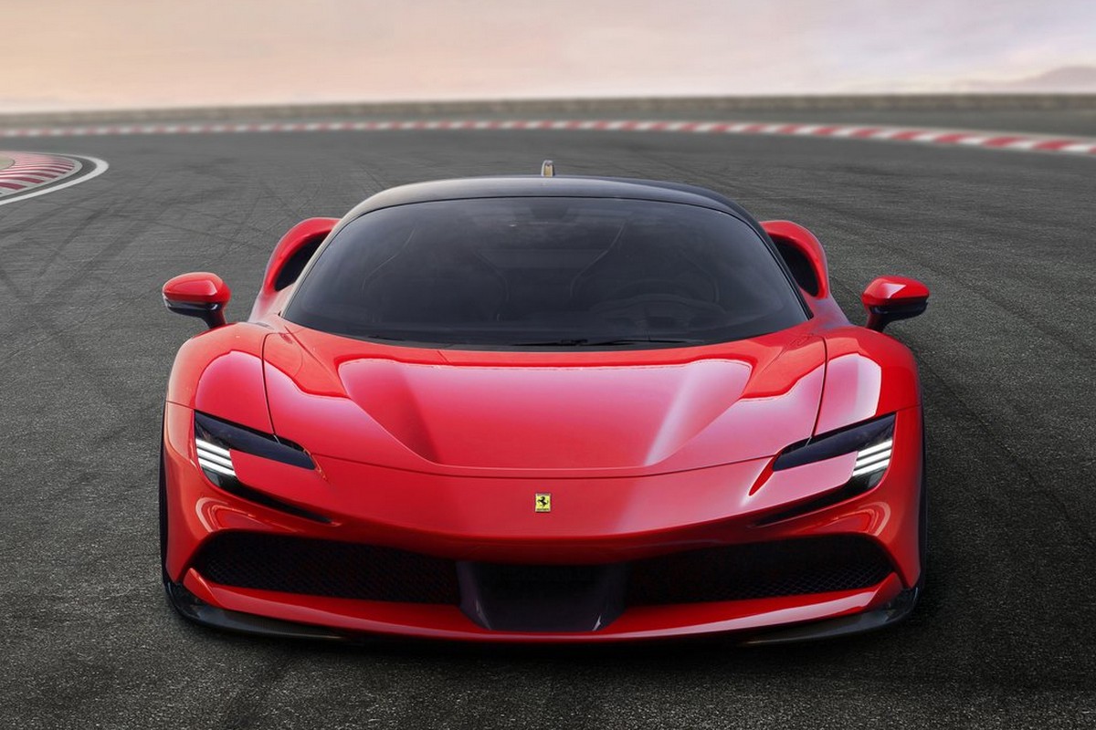 Ferrari-SF90_Stradale-2020-1024-05