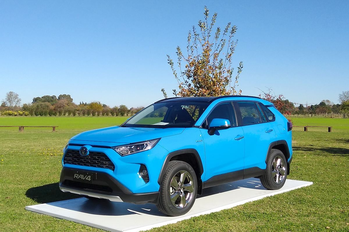 Toyota-Rav4-lanzamiento-1