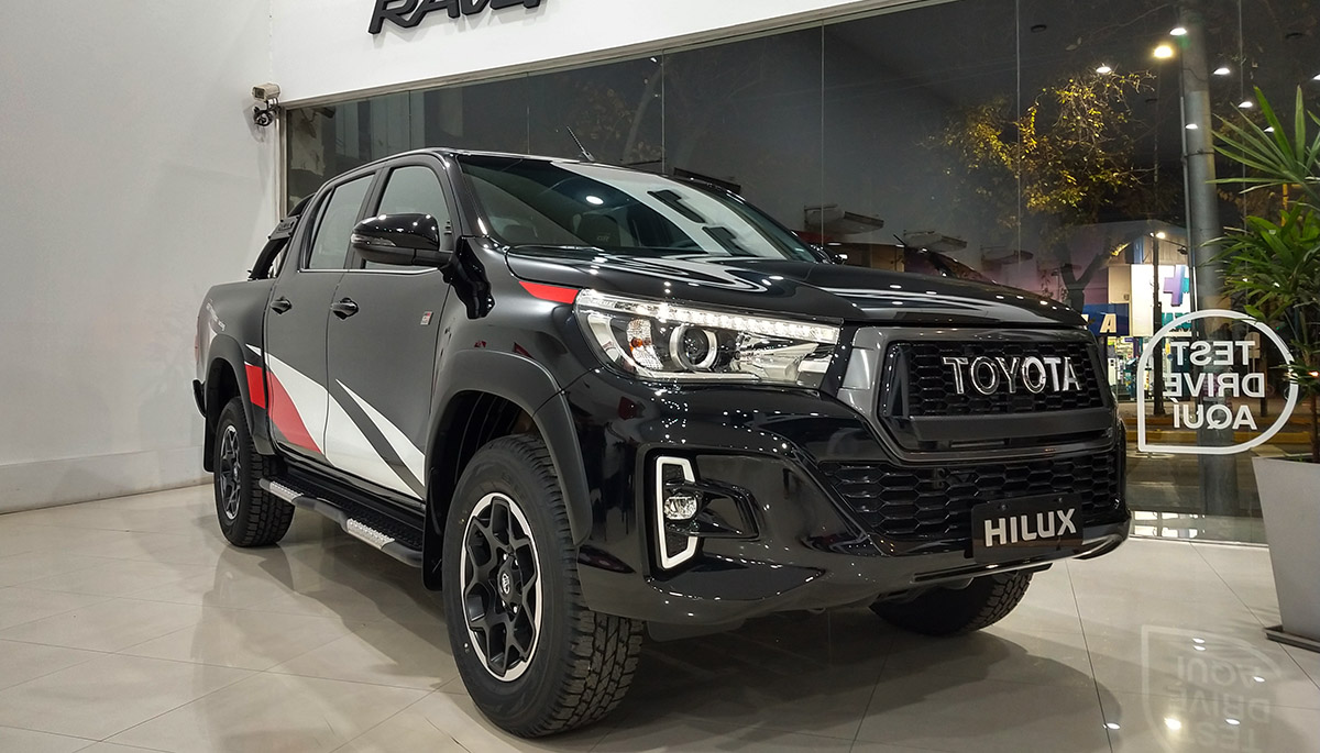 Toyota Hilux GR Mendoza