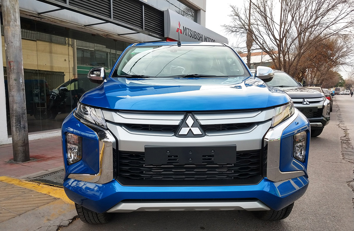 Mitsubishi L200 Mendoza