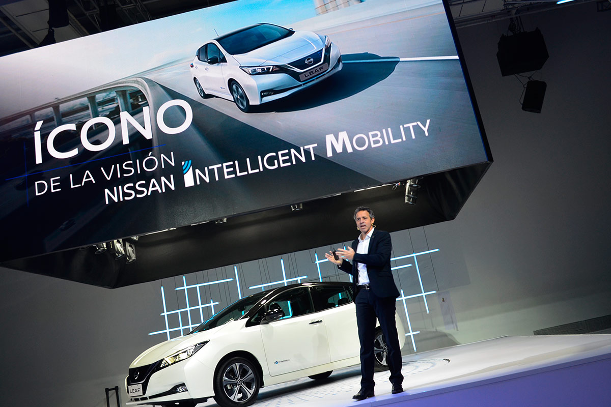 Nissan-Leaf-lanzamiento-11