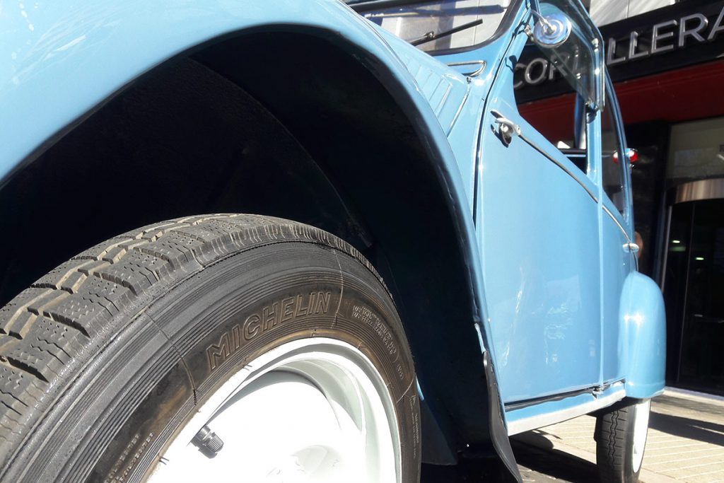 citro 2CV -Michelin