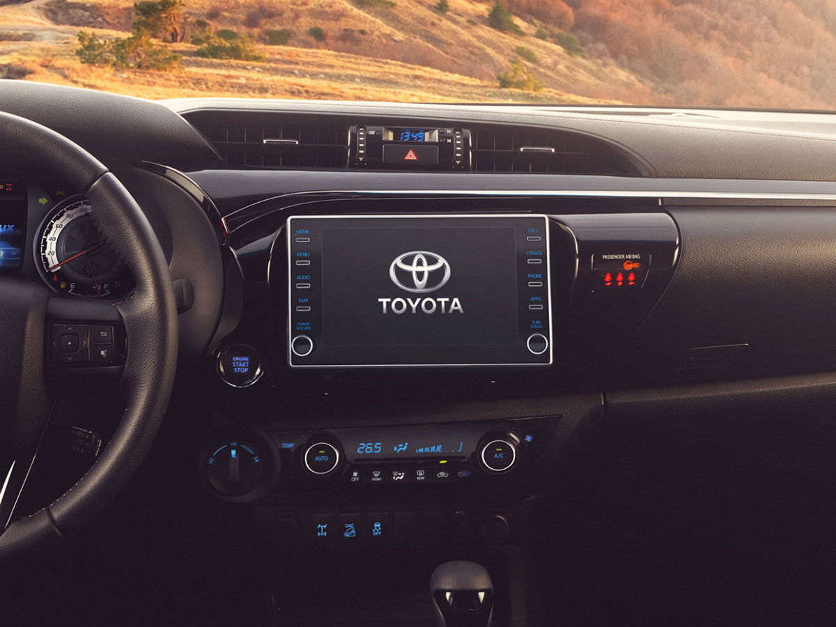 Toyota Hilux 2020 4