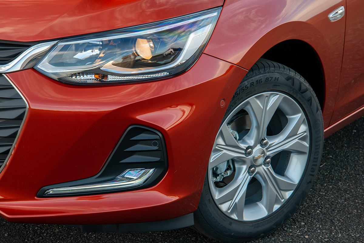 Chevrolet Onix 2020 frente