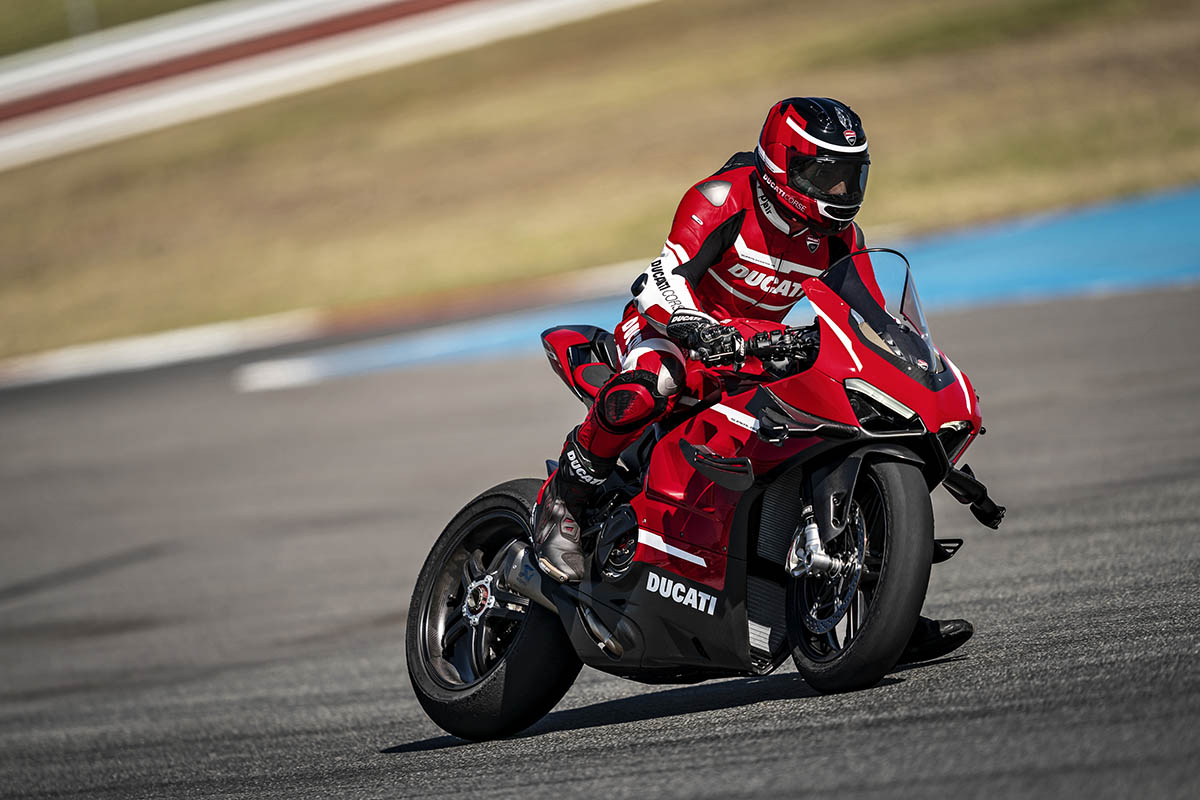 Ducati Superleggera V4 prueba