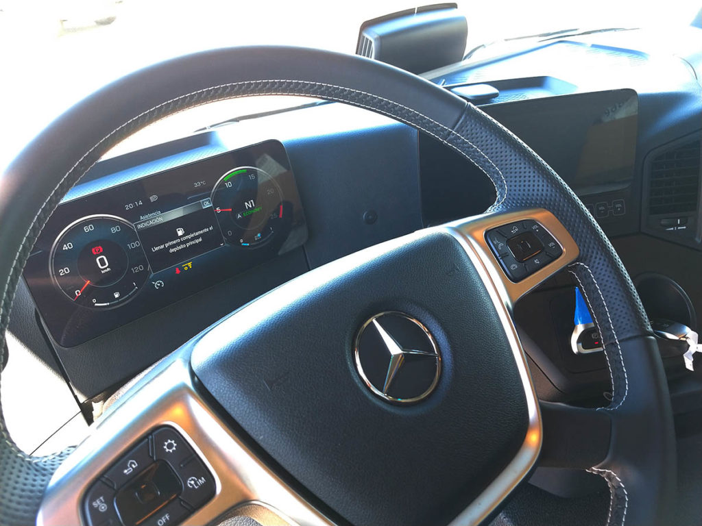 Mercedes Actros 2645