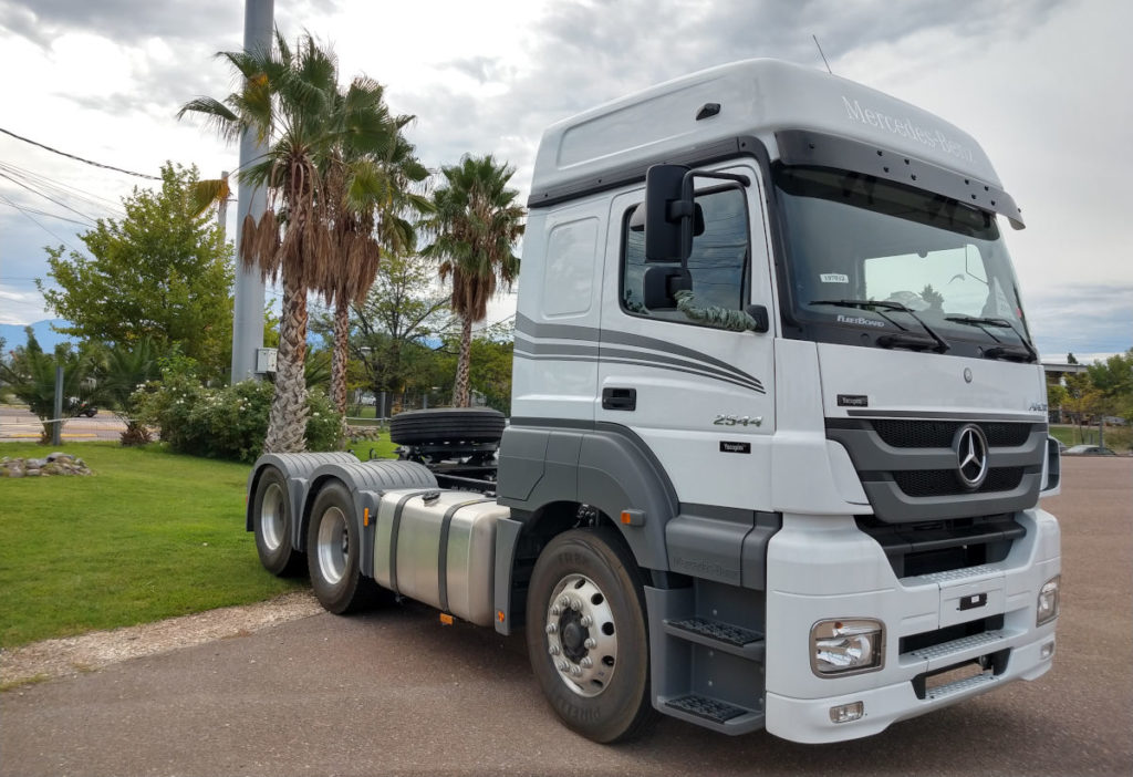 Mercedes Axor 2544