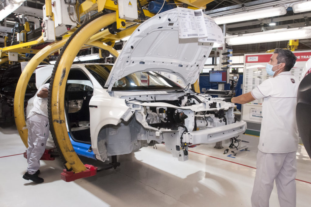 Fiat Cronos Planta Producción Córdoba