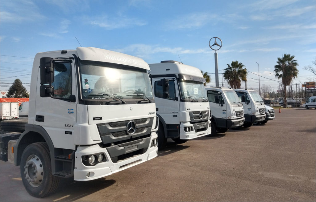 Yacopini MB evento planes Mercedes