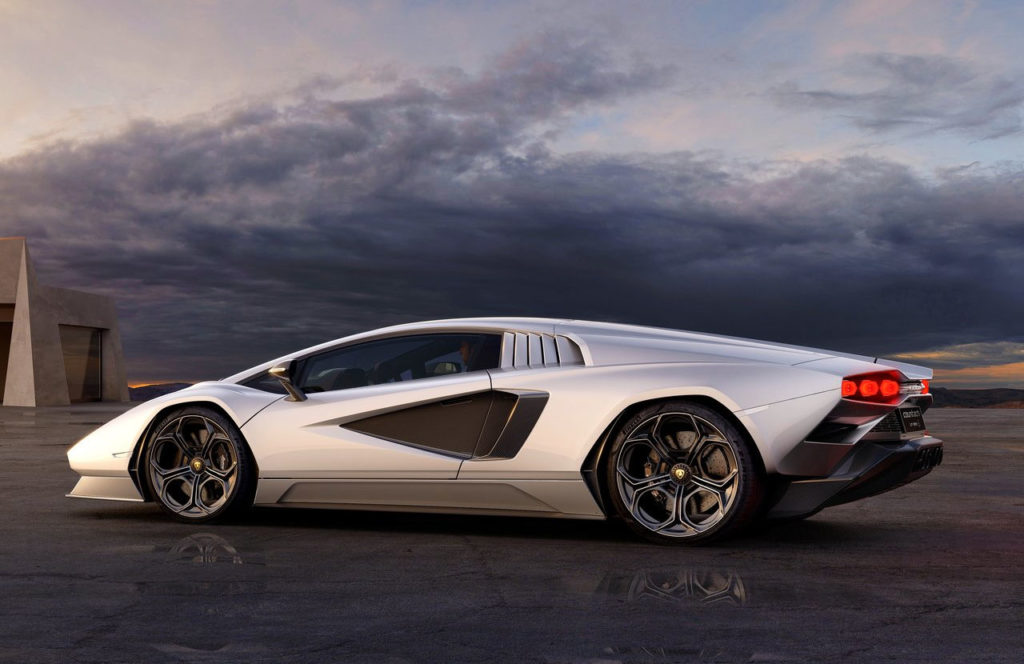 Lamborghini Countach LPI 800-4