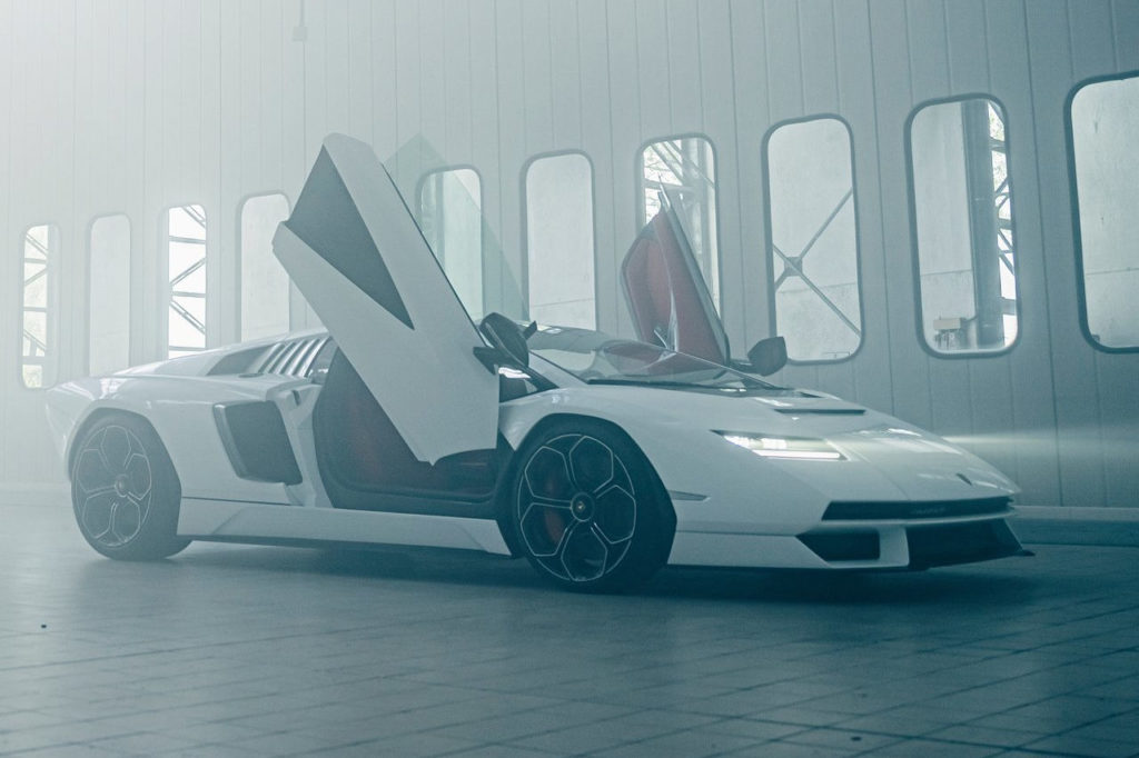 Lamborghini Countach LPI 800-4