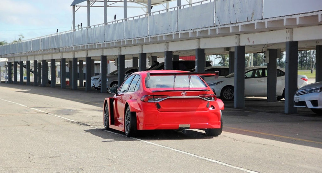Toyota Corolla Sedan TCR
